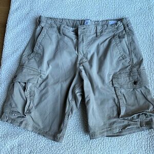 Gap 34 beige color